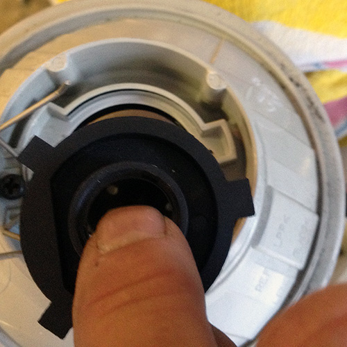 Headwinds LED H4X Bulb Install XLH ('03on), FXD, FXDWG, FXST, FXWG, FXSTS (to '94)